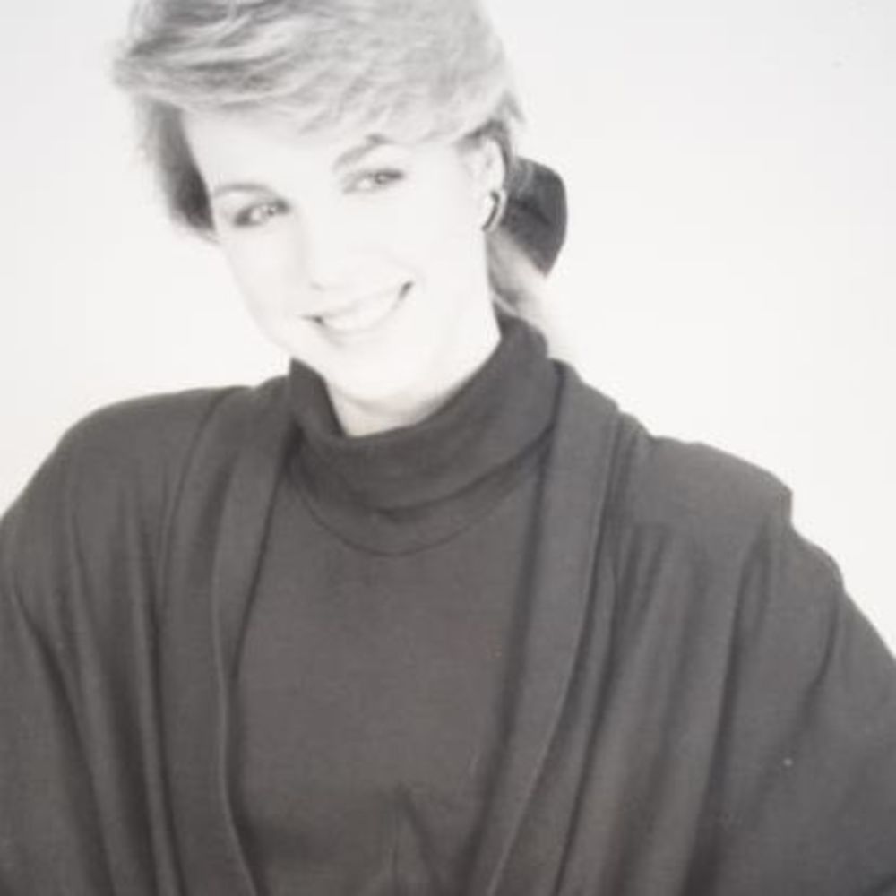 Meet your Posher, Angela